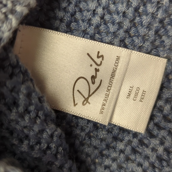 Rails Mika Cold Shoulder Sweater - Picture 7 of 8